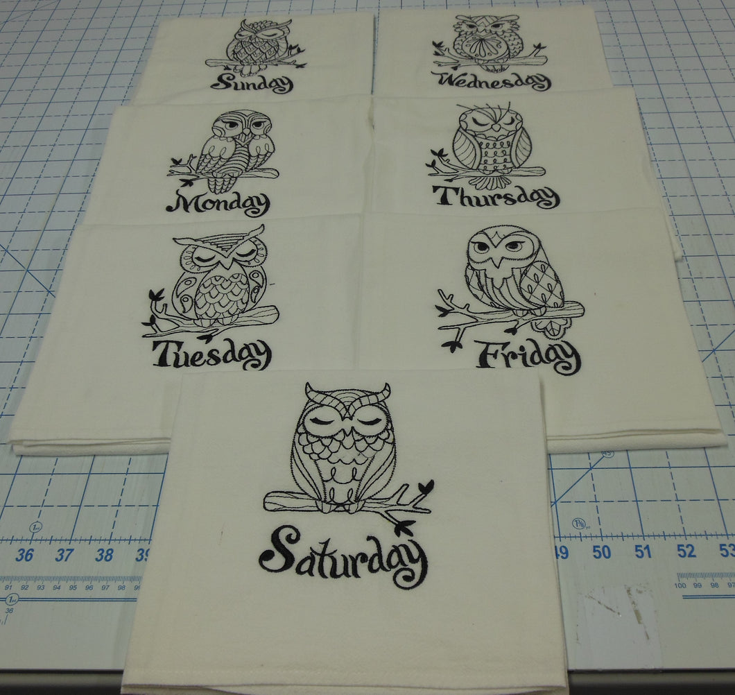 Owls 7 days of the week towel set