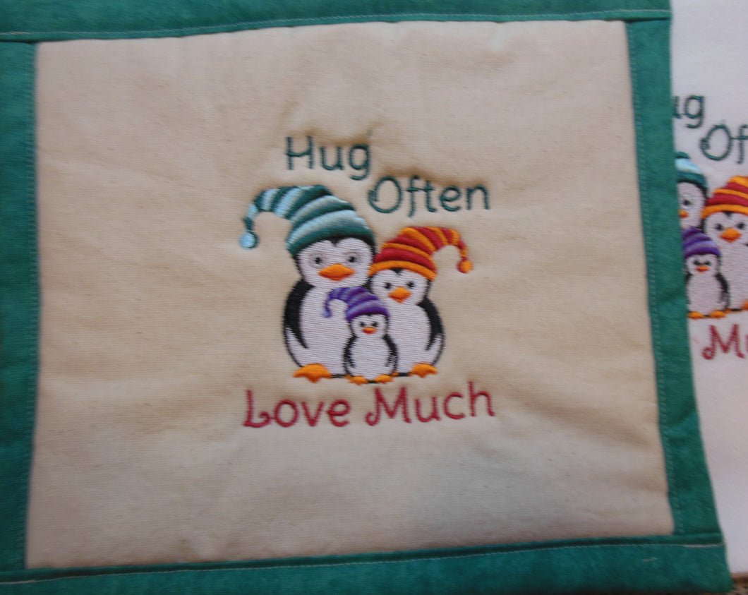 Hug Love Penquins Towel & Potholder Set
