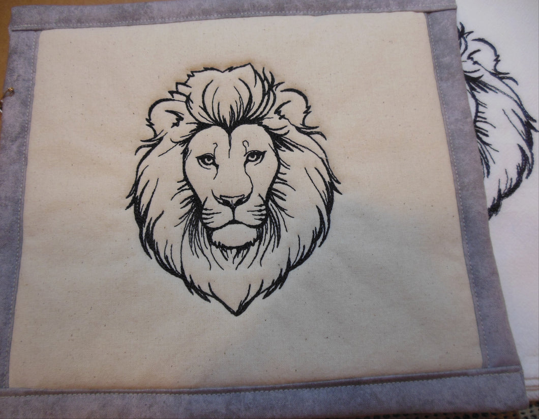 Lion Head Towel & Potholder Set