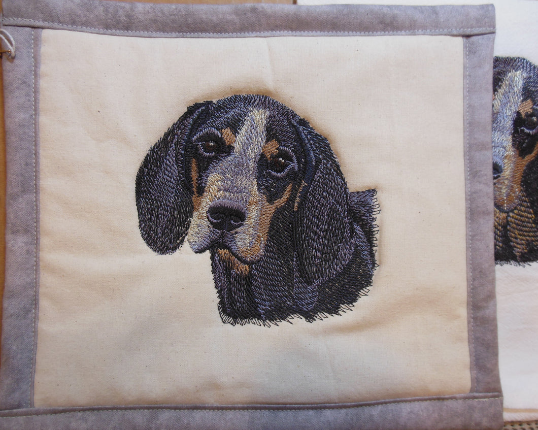 Bluetick Coonhound Towel & Potholder Set