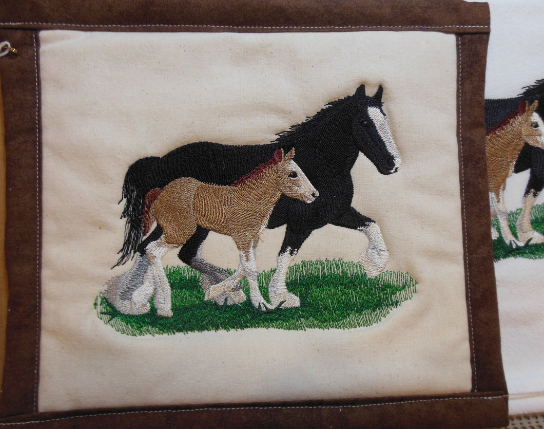 Clydesdale Pair Towel & Potholder Set