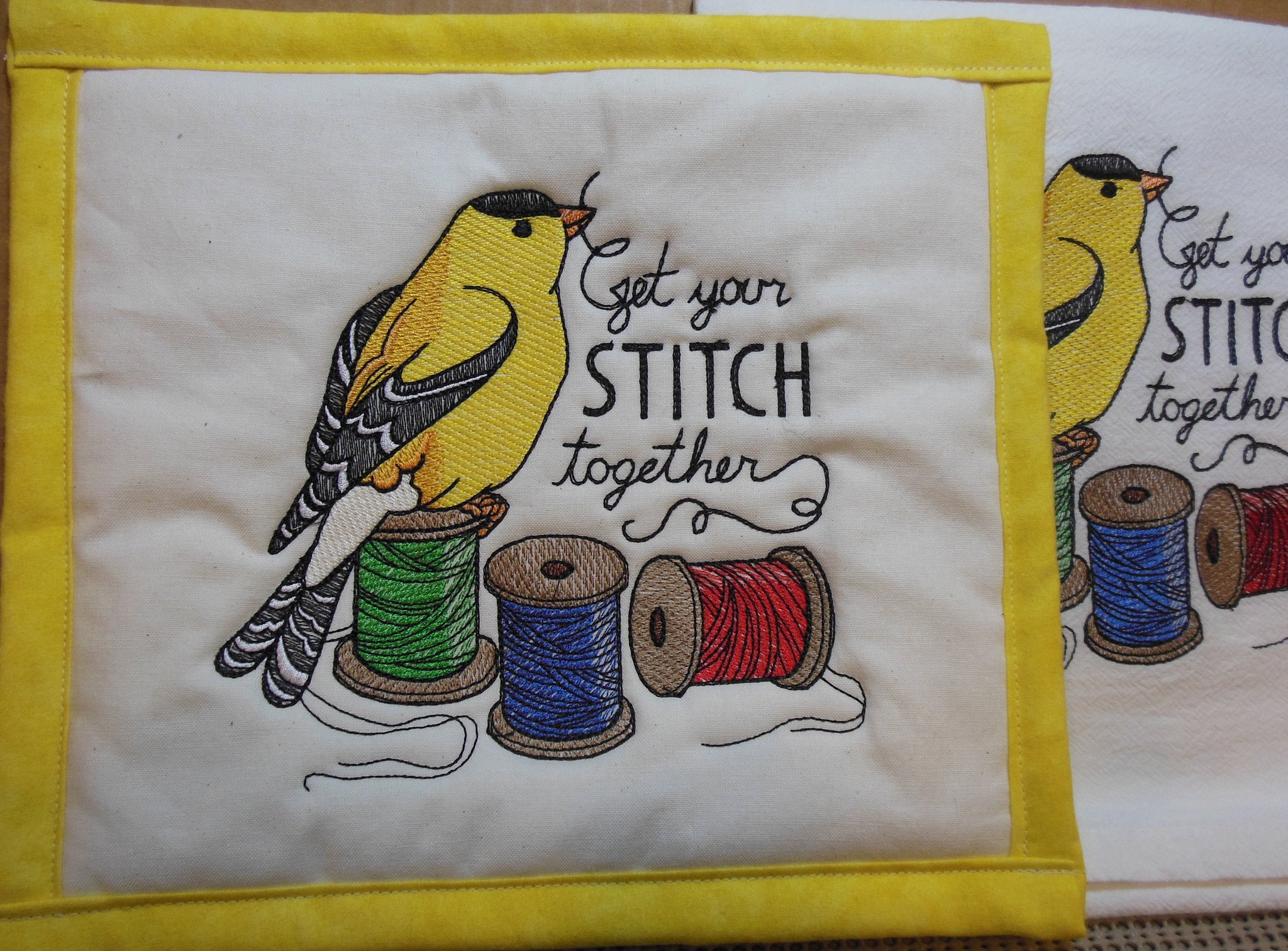 R&R Quilting Get Your Stitch Together Towel & Potholder