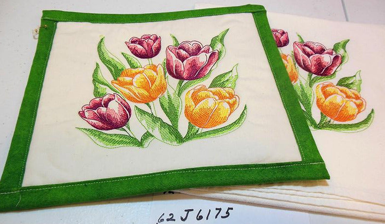 Tulips Towel & Potholder Set