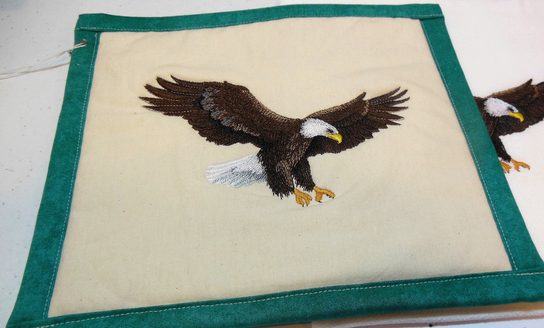 Bald Eagle in Flight Towel & Potholder Set