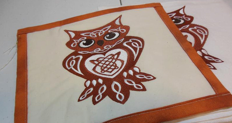 Owl with Flourish Towel & Potholder Set