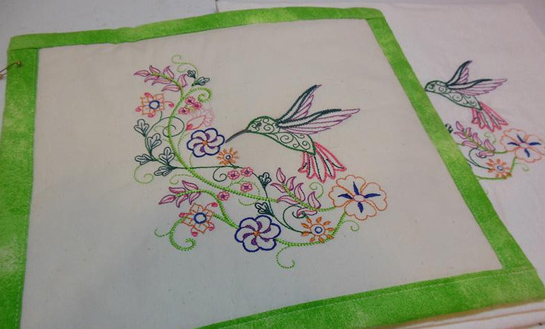 Hummingbird Towel & Potholder Set