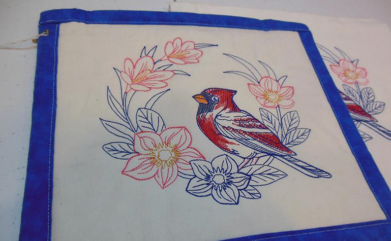 Cardinal Towel & Potholder Set