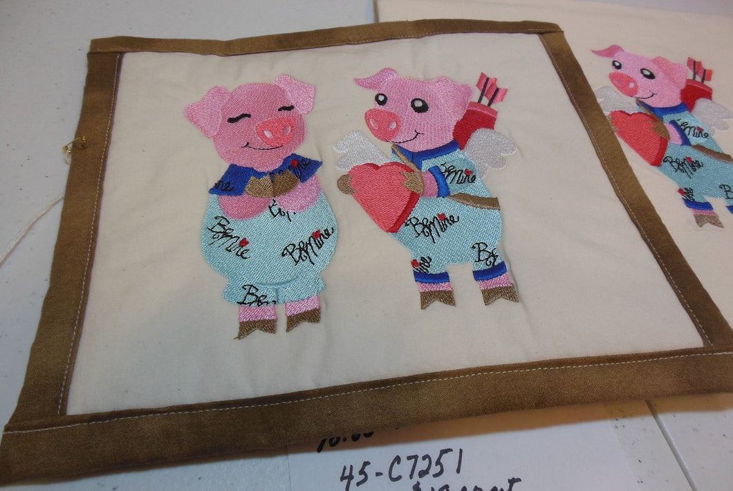 Pig Love Towel & Potholder Set