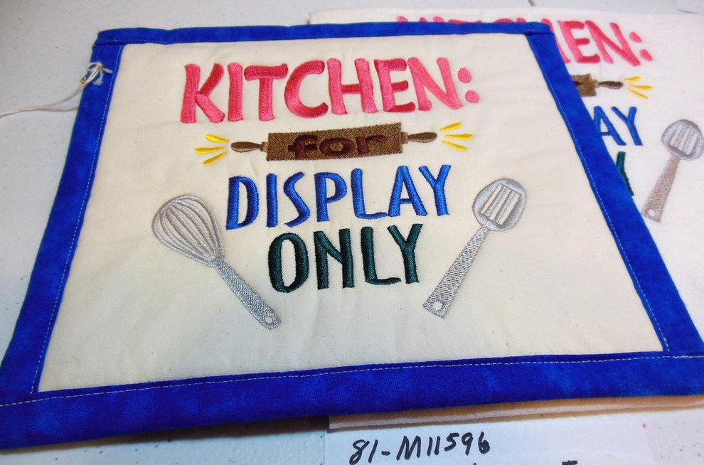 Kitchen For Display Only Towel & Potholder Set