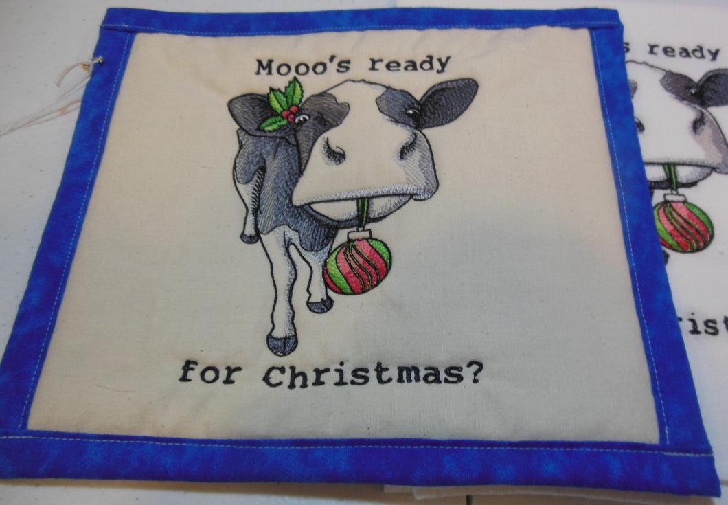 Mooo's ready forChristmas Towel & Potholder Set