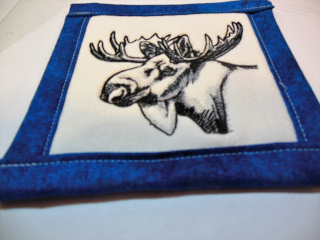 Peeking moose etching Coaster