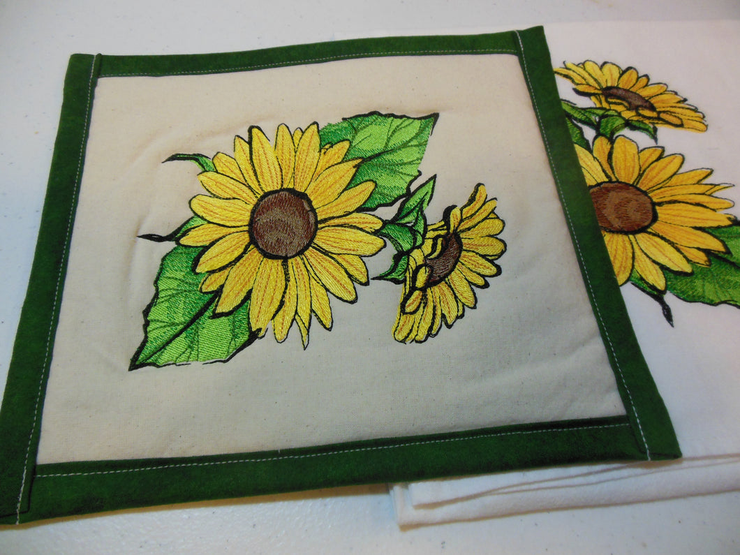 Flower of the forest- Sunflower Towel & Potholder Set