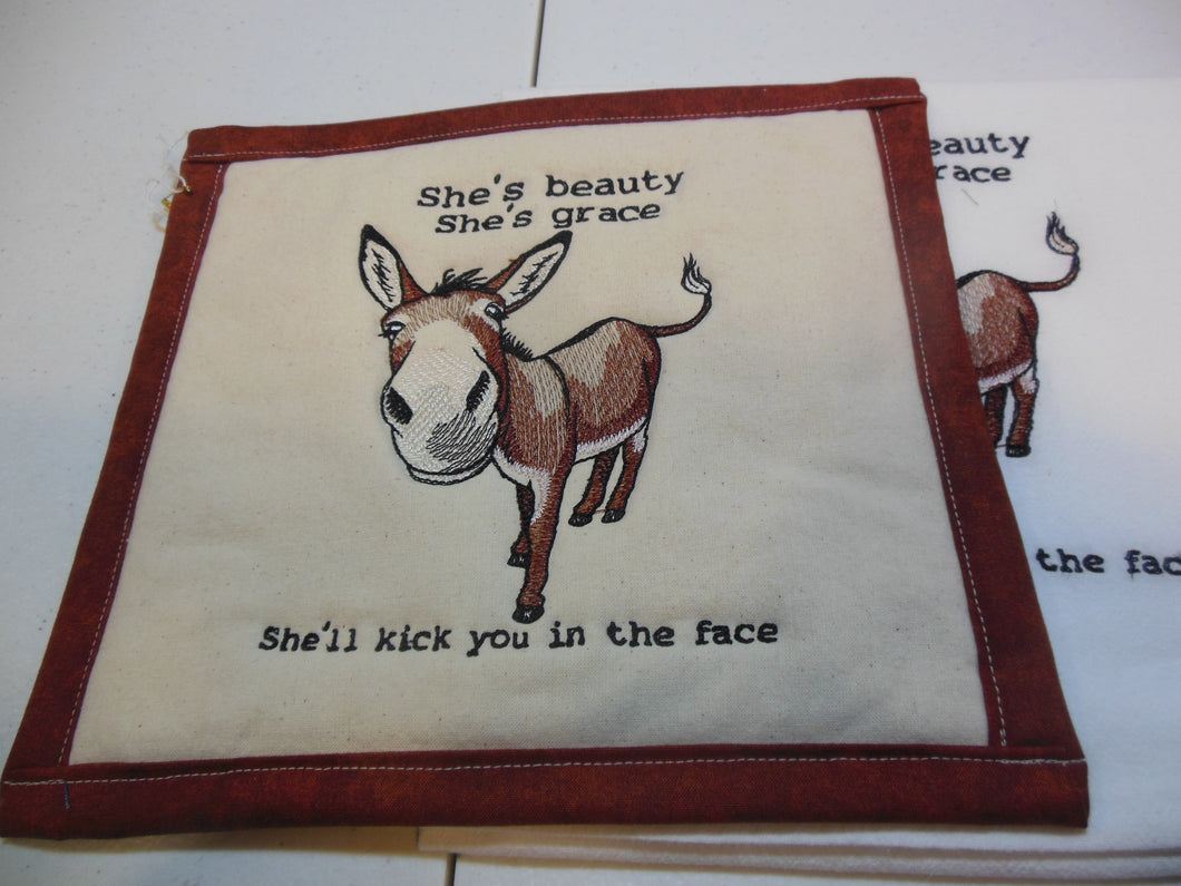 She'll kick you in the face - donkey Towel & Potholder Set