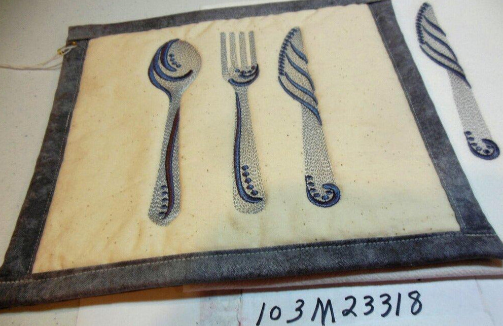 Cutlery Set 1 Towel & Potholder Set